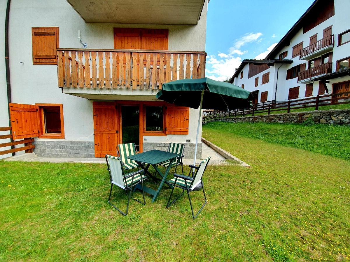 La Casa Di Matilde - Trilocale Vicinissimo Alle Piste Da Sci La Thuile Buitenkant foto