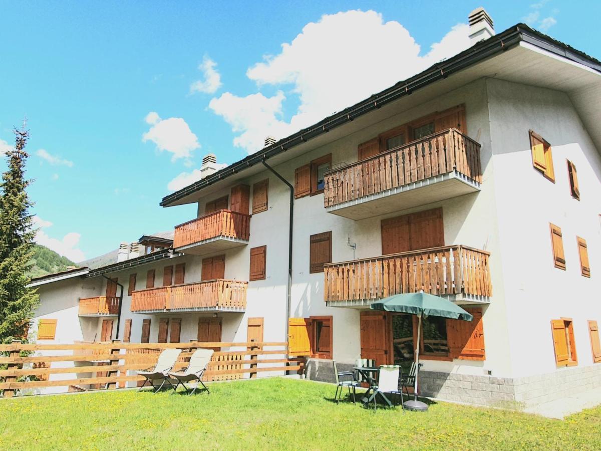 La Casa Di Matilde - Trilocale Vicinissimo Alle Piste Da Sci La Thuile Buitenkant foto