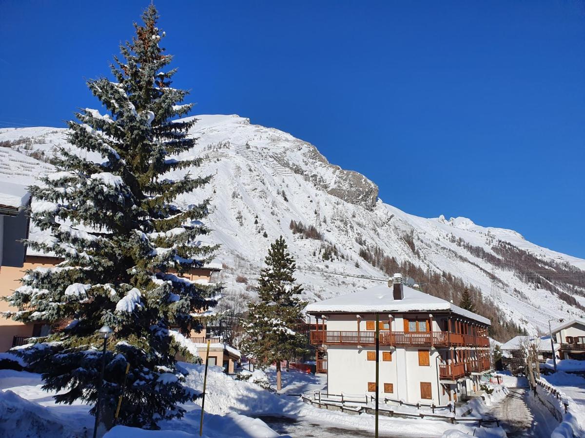 La Casa Di Matilde - Trilocale Vicinissimo Alle Piste Da Sci La Thuile Buitenkant foto