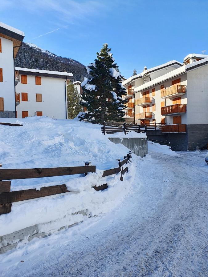La Casa Di Matilde - Trilocale Vicinissimo Alle Piste Da Sci La Thuile Buitenkant foto