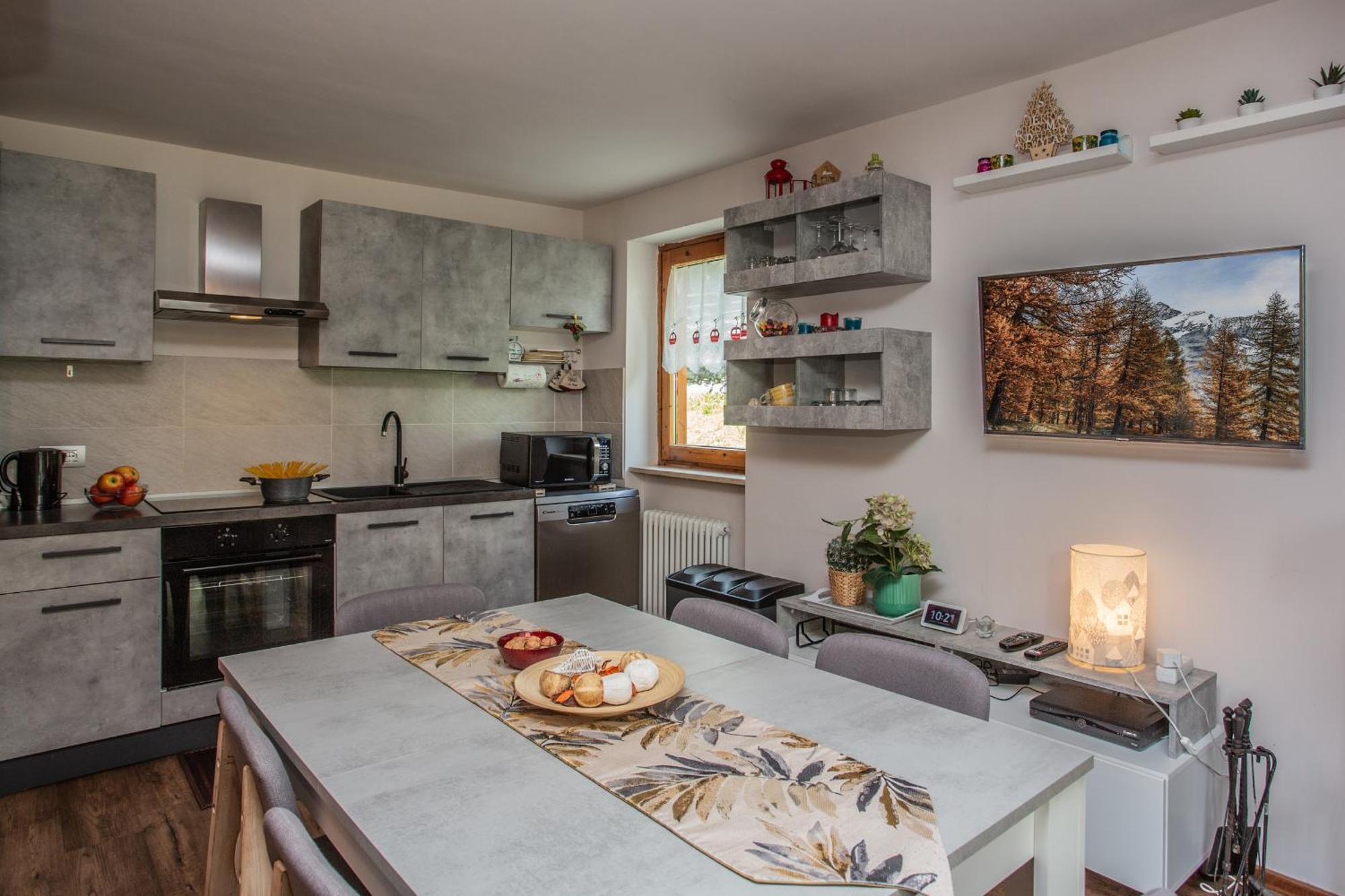La Casa Di Matilde - Trilocale Vicinissimo Alle Piste Da Sci La Thuile Buitenkant foto